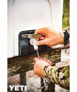 YETI Silo&trade; 6G Water Cooler -OUTDOOR LIVING Store 19248665 8 1500.23072019113027