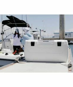 IGLOO 165 qt. Maxcold Cooler -OUTDOOR LIVING Store 19800929 4 1500.29042021093038