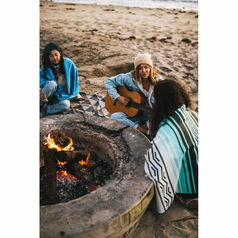 NOMADIX Single Sided Print Beach Towel 8 NOMADIX Single Sided Print Beach Towel - Image 6