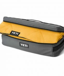 YETI Lowlands&reg; Blanket -OUTDOOR LIVING Store 20528303 4