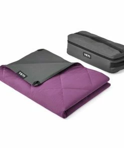 YETI Lowlands&reg; Blanket -OUTDOOR LIVING Store 20616108 3